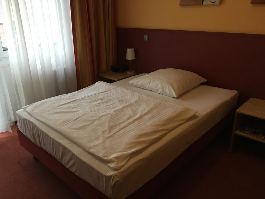 Essentis Ecohotel Berlin Chambre photo